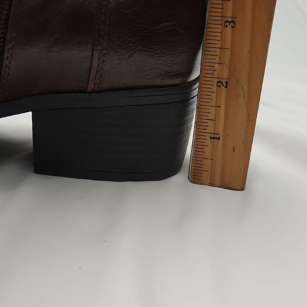 Cloudwalkers Brown Zip Ankle Booties‎ Size 11W Casual Wide Width